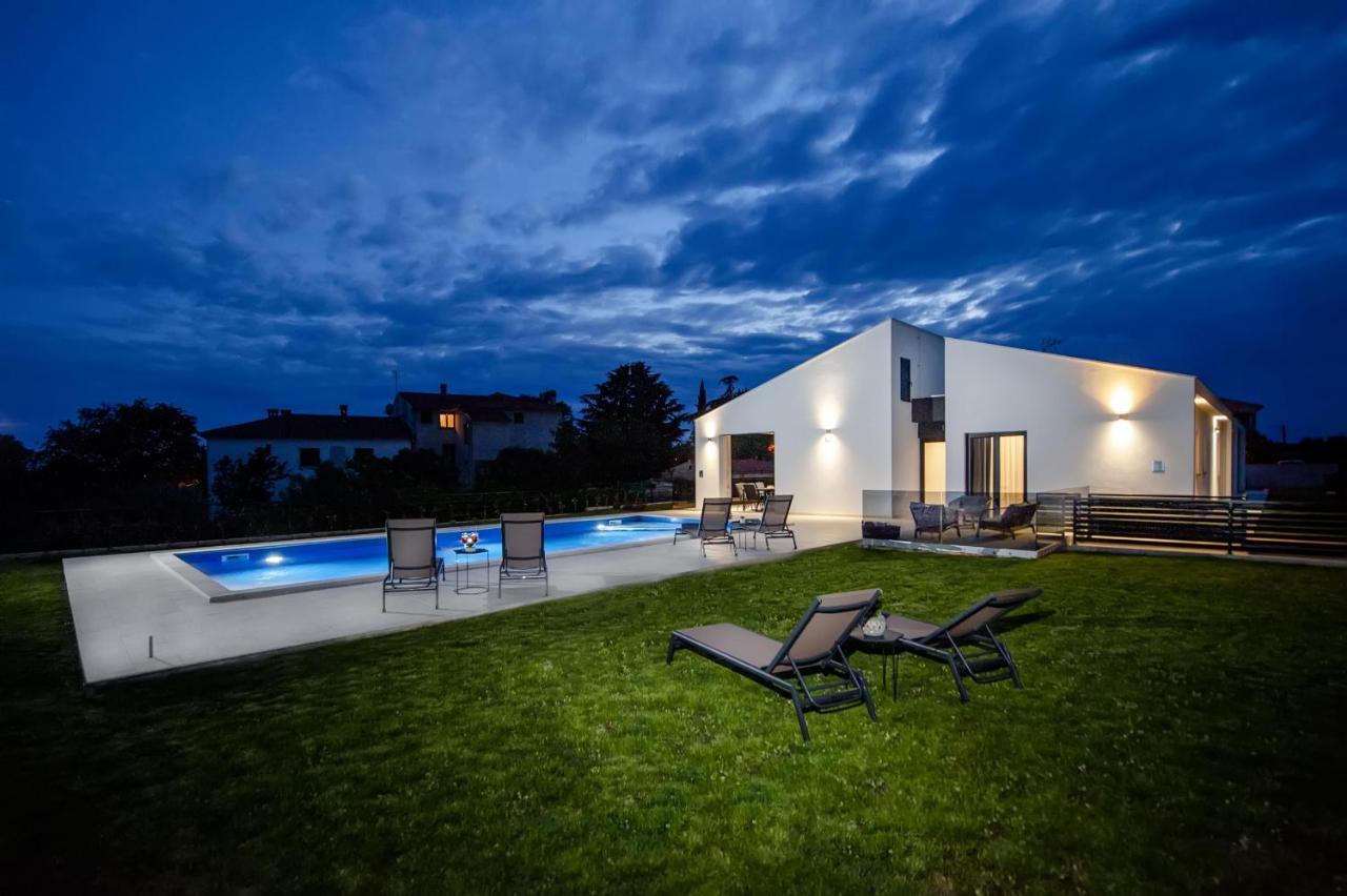 Villa Xo Ρόβινι Εξωτερικό φωτογραφία