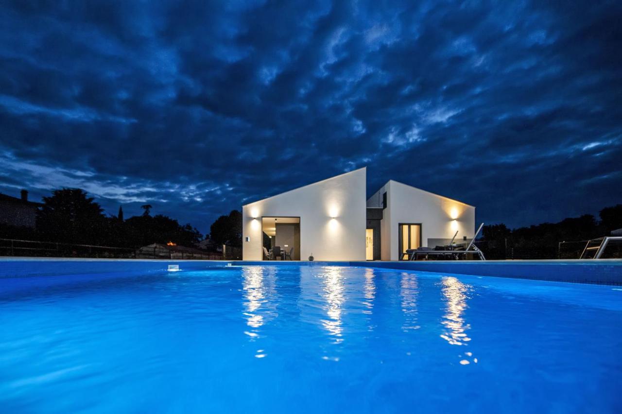 Villa Xo Ρόβινι Εξωτερικό φωτογραφία